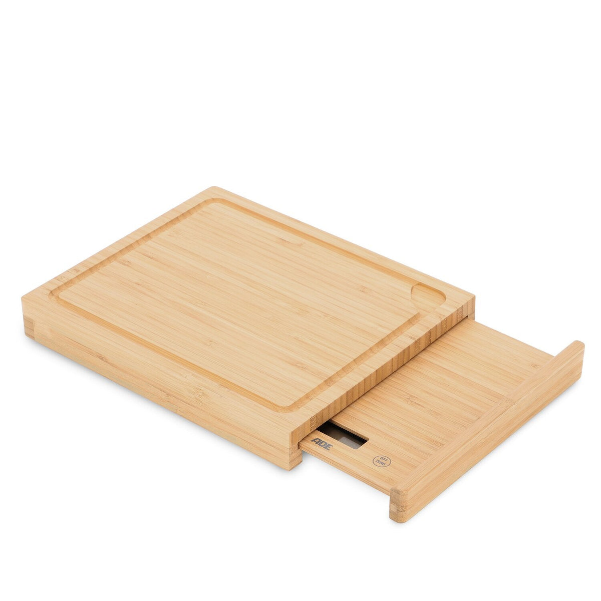 Cutting board with Claire kitchen scale