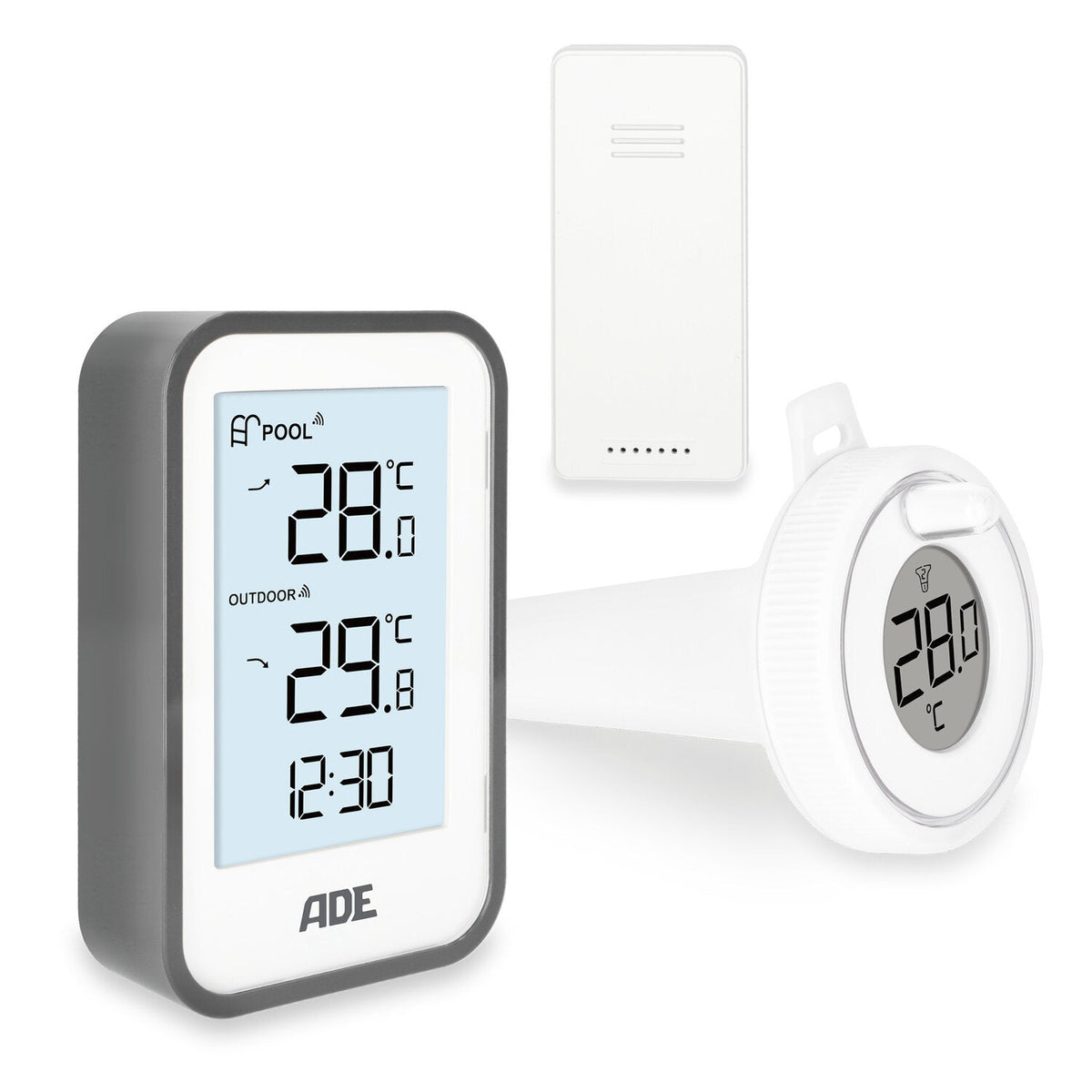 Digital pool thermometer with outdoor sensor