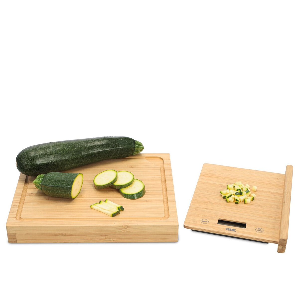 Cutting board with Claire kitchen scale