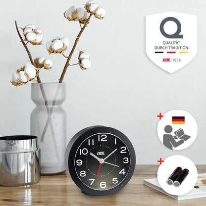 Analog alarm clock with light