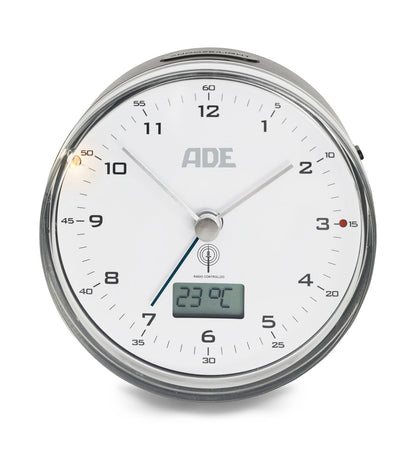 Analog radio-controlled alarm clock