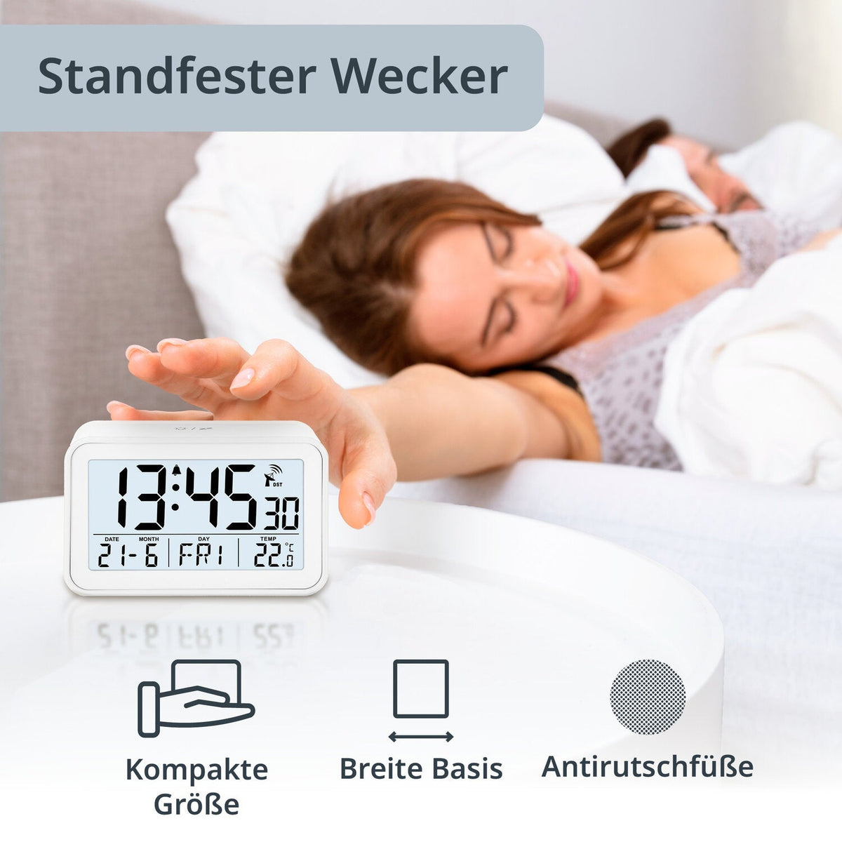 Digital radio-controlled alarm clock